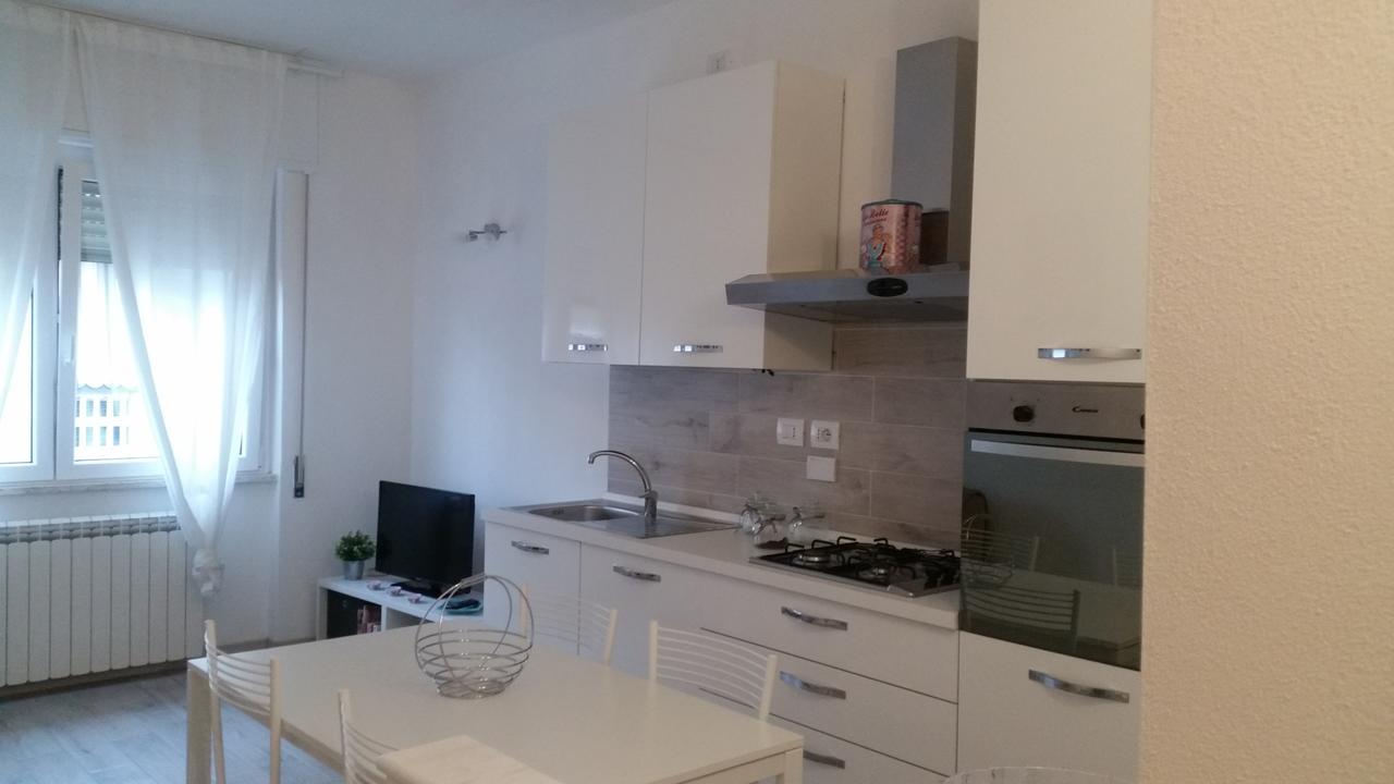 Monica'S Apartment Marina Di Carrara Exterior photo