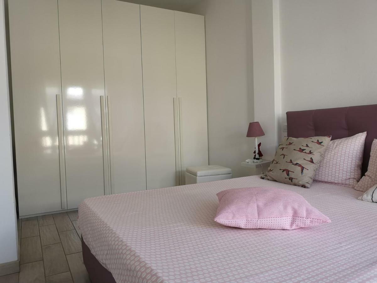 Monica'S Apartment Marina Di Carrara Exterior photo